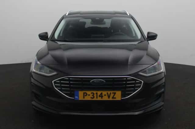 Ford Focus (2022) thumbnail 4