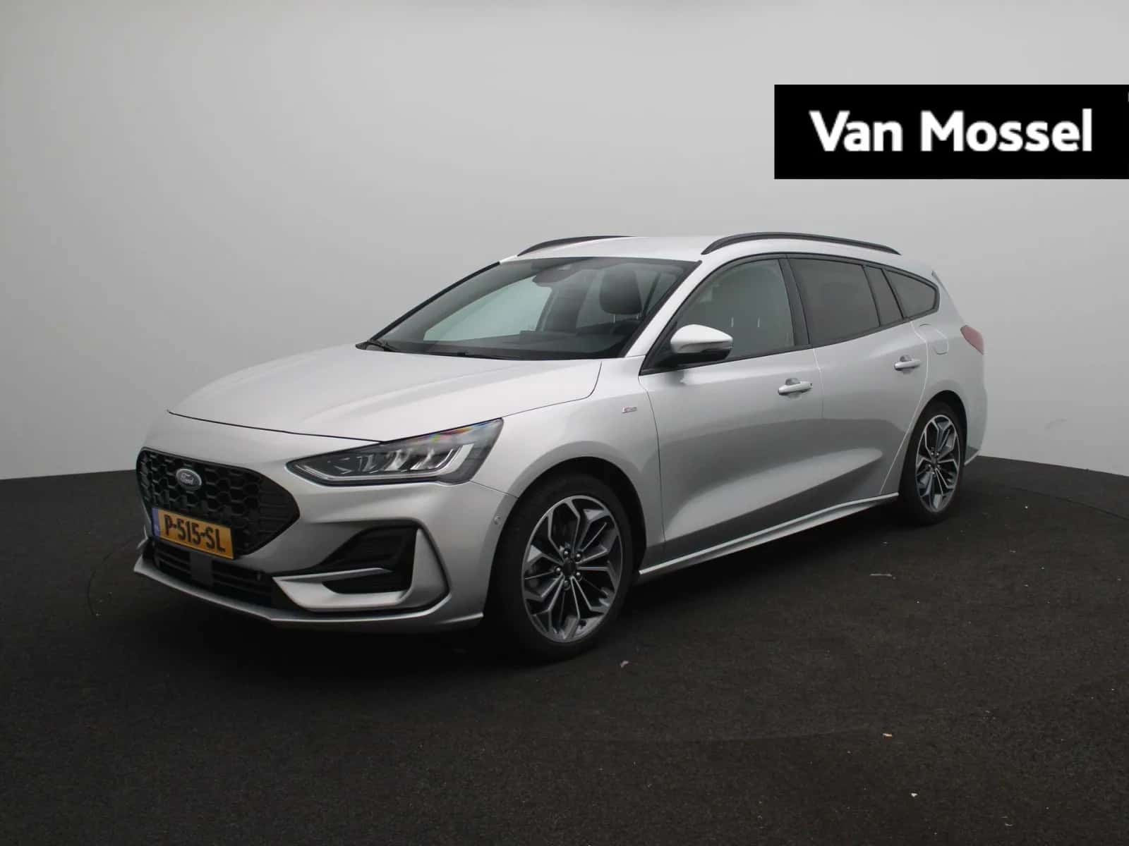 Ford Focus (2022) — foto 1