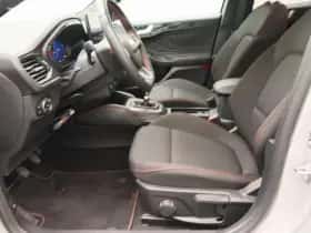 Ford Focus (2022) thumbnail 13