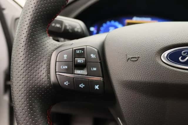 Ford Focus (2022) thumbnail 20