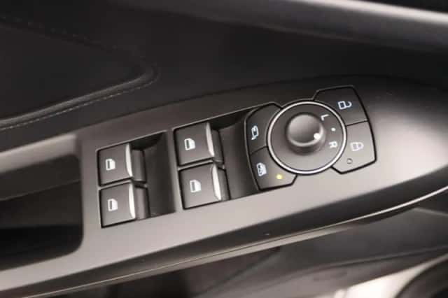Ford Focus (2022) thumbnail 22