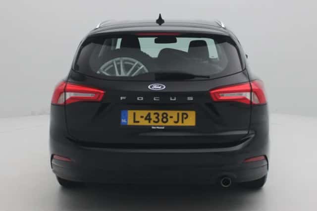 Ford Focus (2020) thumbnail 6