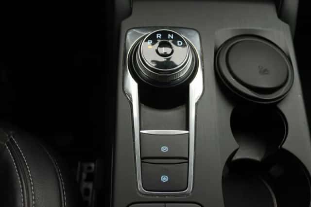 Ford Kuga (2020) thumbnail 16