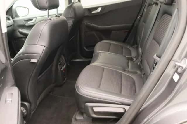 Ford Kuga (2020) thumbnail 19