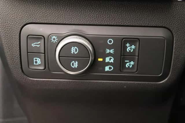 Ford Kuga (2020) thumbnail 27