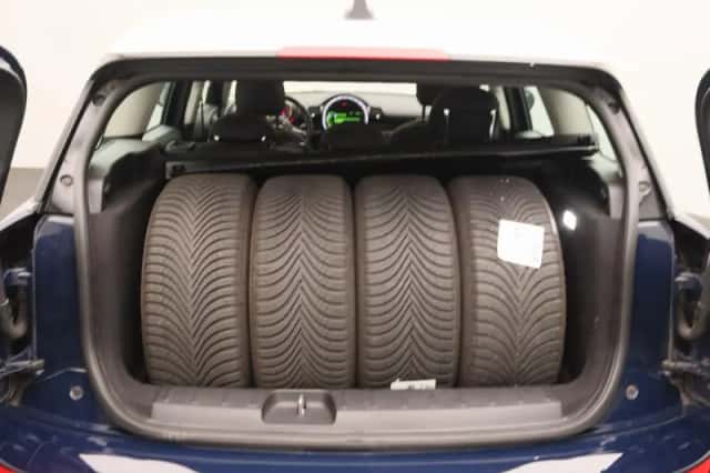 MINI Clubman (2016) thumbnail 14