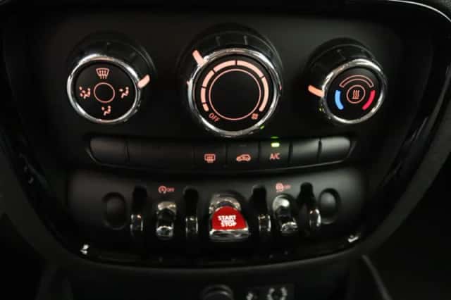 MINI Clubman (2016) thumbnail 17