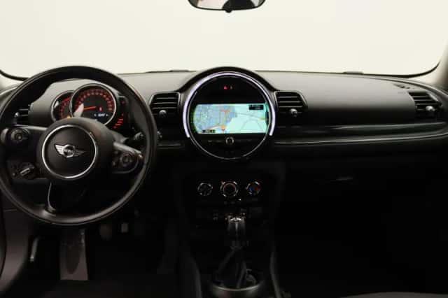 MINI Clubman (2016) thumbnail 8