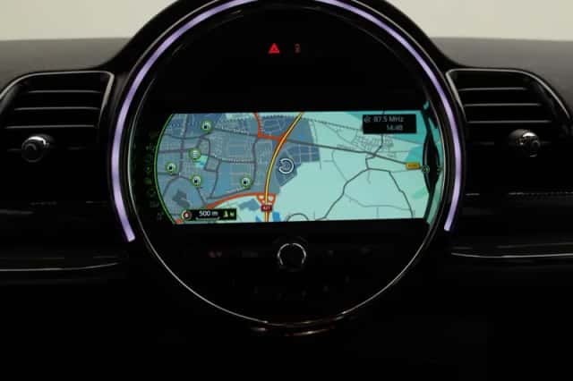MINI Clubman (2016) thumbnail 10