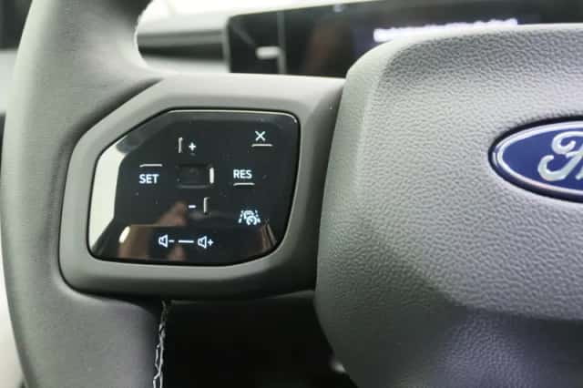 Ford Explorer (2026) thumbnail 23