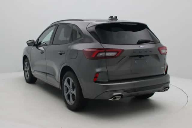 Ford Kuga (2026) thumbnail 2
