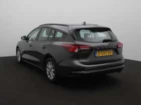 Ford Focus thumbnail 3
