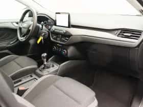 Ford Focus thumbnail 23