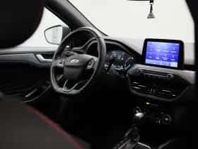 Ford Focus thumbnail 38