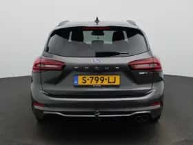 Ford Focus thumbnail 6