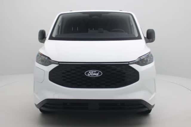 Ford E-Transit Custom (2026) thumbnail 3