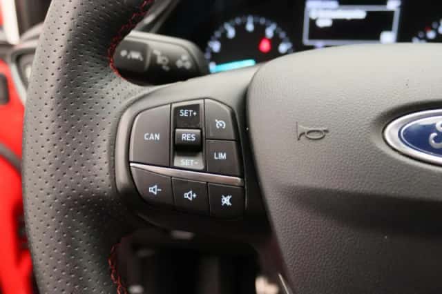 Ford Fiesta (2018) thumbnail 19