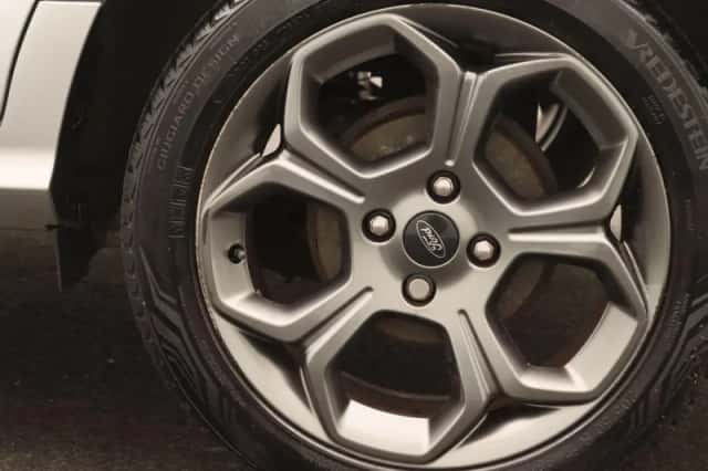 Ford EcoSport (2018) thumbnail 15
