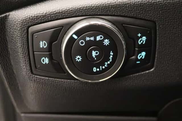 Ford EcoSport (2018) thumbnail 18