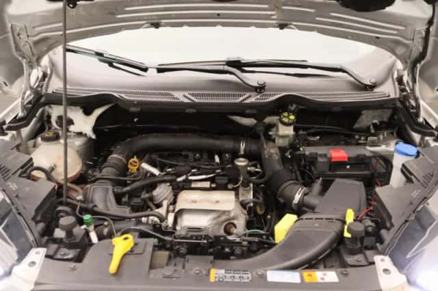 Ford EcoSport (2018) thumbnail 24