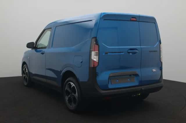 Ford E-Transit (2026) thumbnail 2