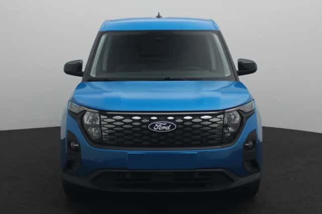 Ford E-Transit (2026) thumbnail 3
