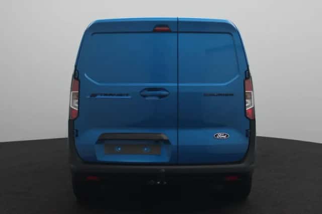 Ford E-Transit (2026) thumbnail 5