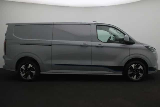 Ford Transit Custom (2026) thumbnail 6