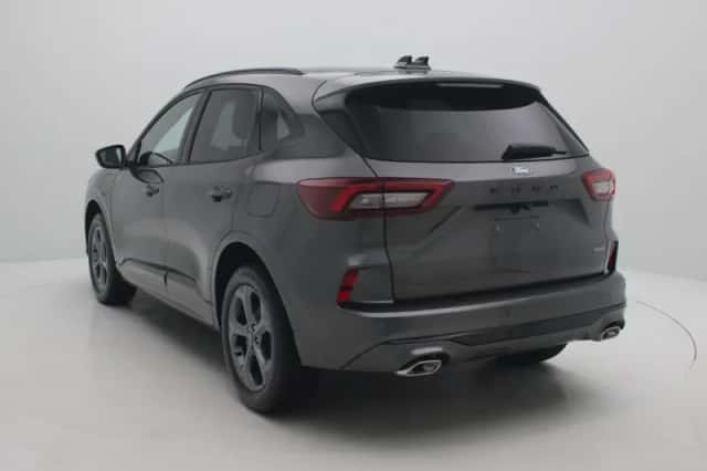Ford Kuga (2026) thumbnail 2