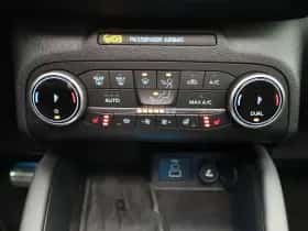Ford Kuga thumbnail 11