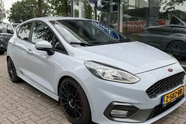 Ford Fiesta (2019) thumbnail 6