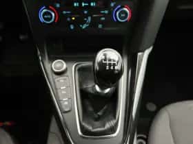 Ford Focus thumbnail 11