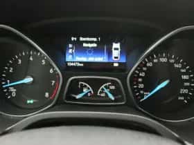 Ford Focus thumbnail 8