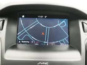 Ford Focus thumbnail 9