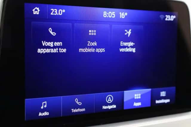 Ford Kuga (2023) thumbnail 23