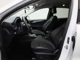 Ford Kuga thumbnail 10