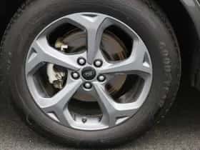 Ford Kuga thumbnail 12