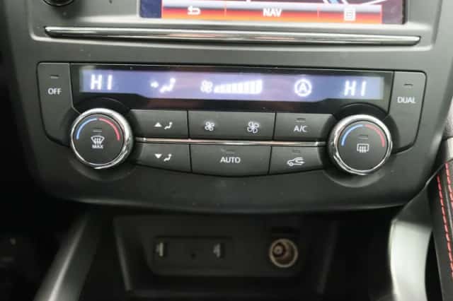Renault Kadjar (2016) thumbnail 11