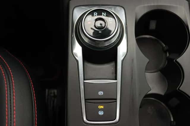Ford Kuga (2024) thumbnail 11