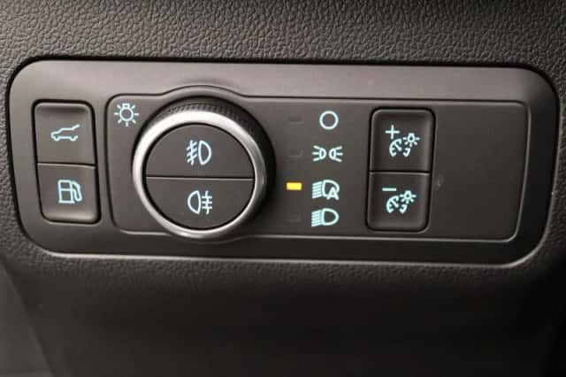 Ford Kuga (2024) thumbnail 23