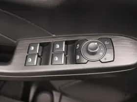 Ford Kuga thumbnail 24