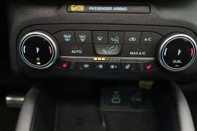 Ford Kuga (2024) thumbnail 10