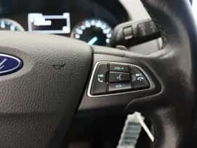 Ford EcoSport (2018) thumbnail 18