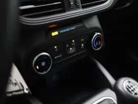 Ford Focus thumbnail 16