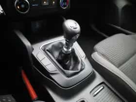 Ford Focus thumbnail 17