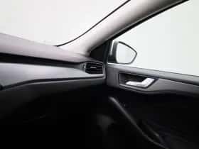 Ford Focus thumbnail 23