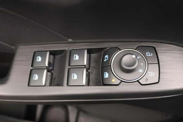Ford Kuga (2024) thumbnail 26