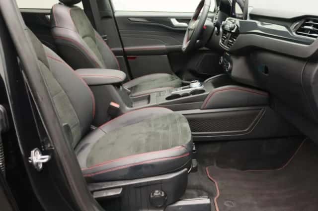 Ford Kuga (2024) thumbnail 29