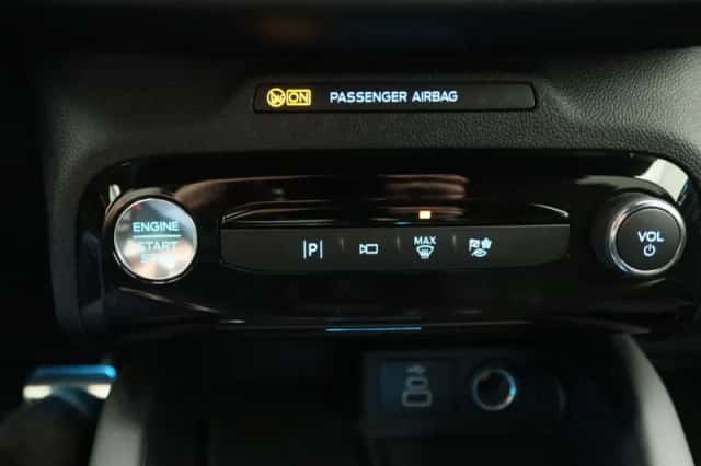 Ford Kuga (2025) thumbnail 21