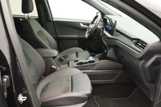 Ford Kuga (2025) thumbnail 25